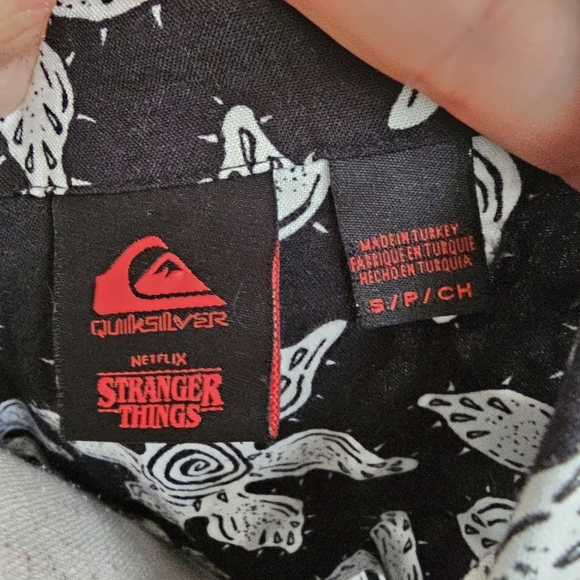Quicksilver x Stranger Things Upside Down Button Up Top - Picture 9 of 11